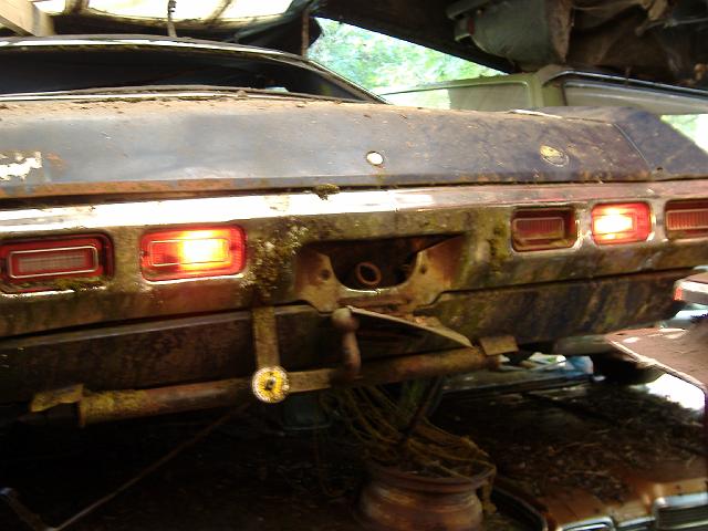 Autofriedhof - 148.JPG - Historischer Autofriedhof,    Gürbetal (CH)